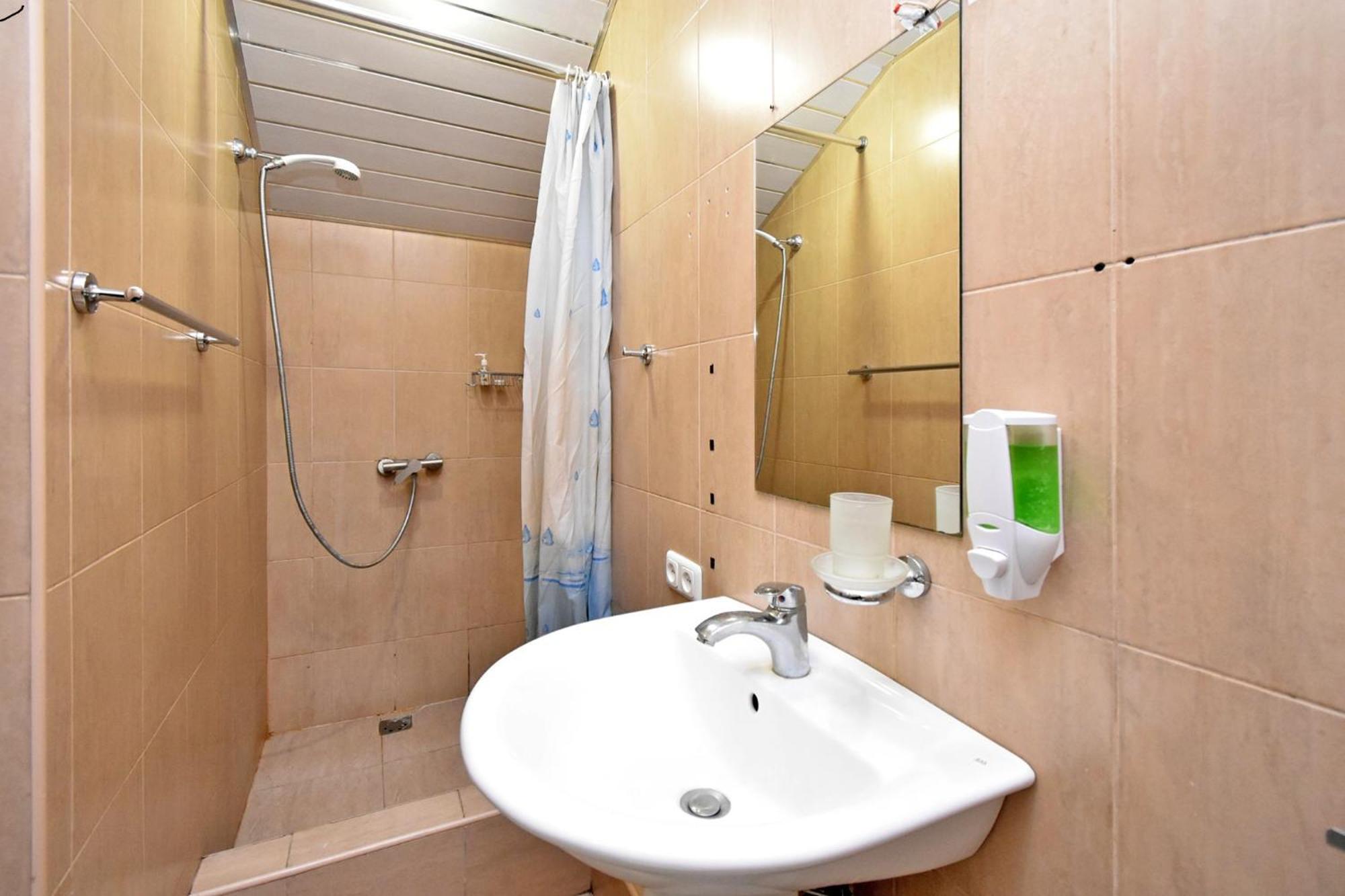 A&S Hotel Ереван Екстериор снимка